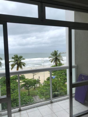 Apartamento pé na areia